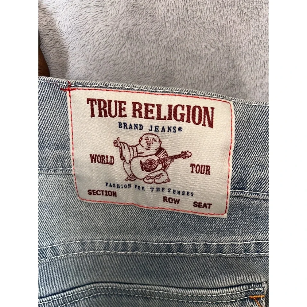 True Religion Jeans Geno SN Flap Slim 33 x 32 lgt Brisk Wash Blue NWT MSRP $159